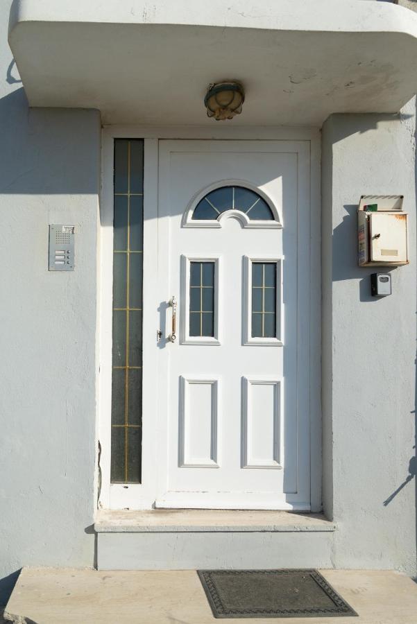 Spacious House With Seaview Ираклион Экстерьер фото
